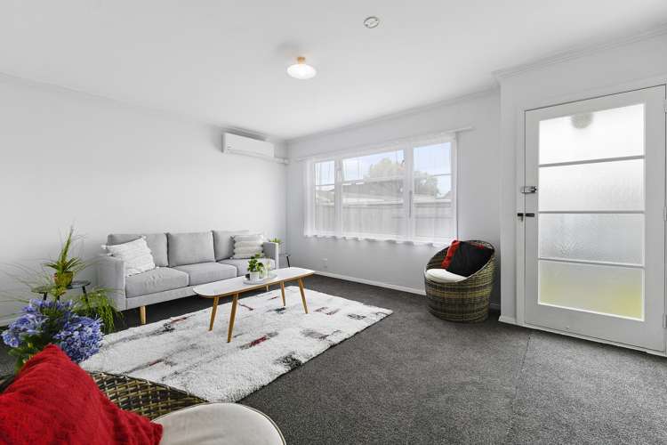 2/12 Hildreth Street Trentham_1