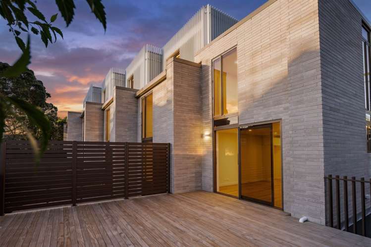 4/25 Tirotai Crescent Westmere_0