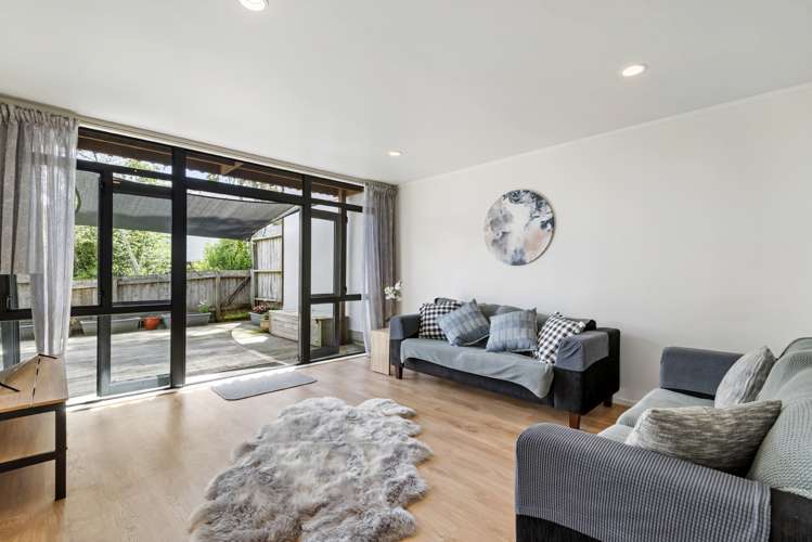 3/30b Verbena Road Birkdale_17