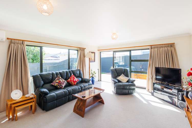 102a Derby Street Feilding_2