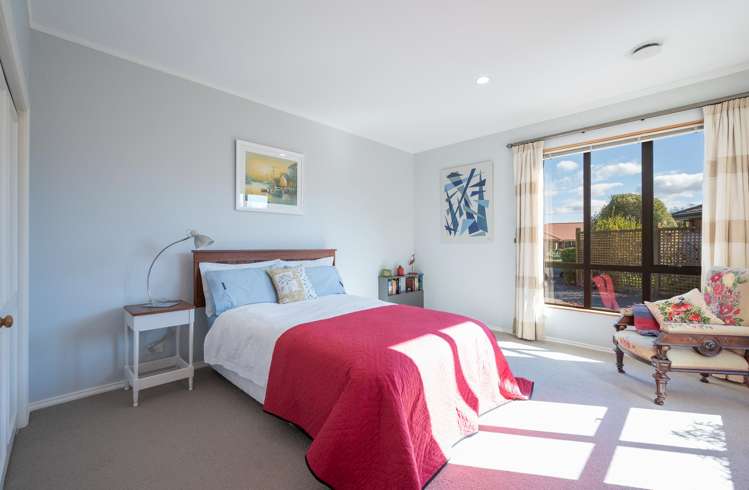 63 Otia Drive Richmond_10