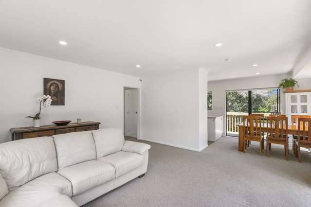 2/44 Paragon Avenue Beach Haven_1