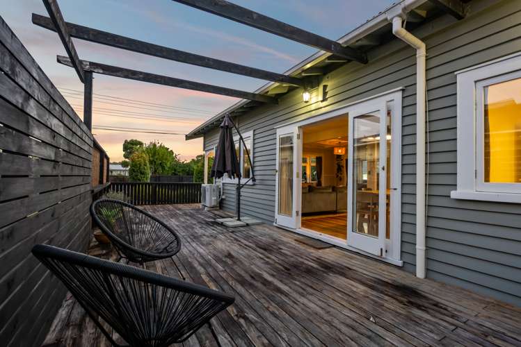 397 West Coast Road Glen Eden_2