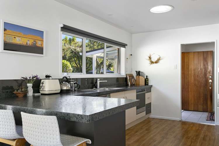 2/13 Scenic Heights Acacia Bay_4