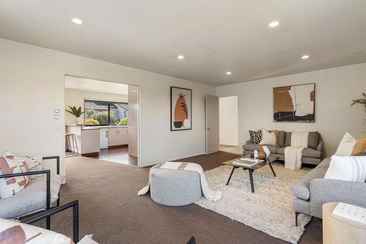 5 Bremner Crescent Stoke_15