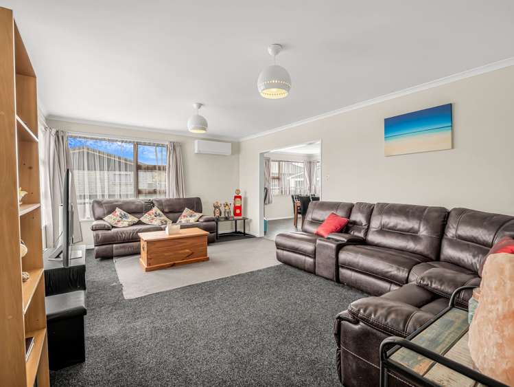 29 John F Kennedy Drive Milson_4