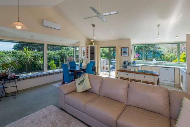 58 Field Way Waikanae Beach_4