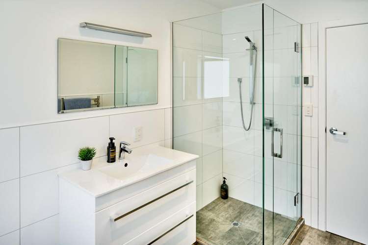 7 Makomako Road Brooklyn_16