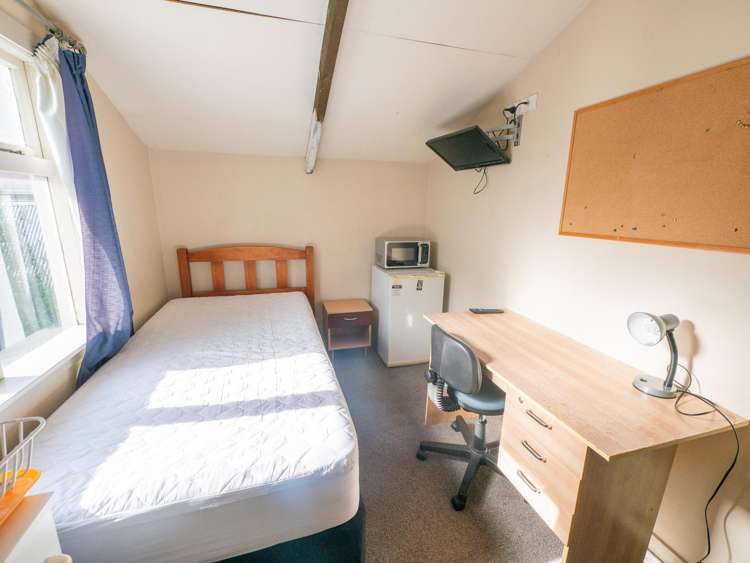 203 North Road North East Valley_9