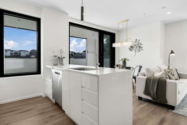 12 Barrack Road Mt Wellington_2