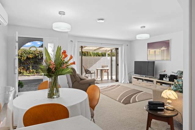 2/16 Riverside Road Orewa_4