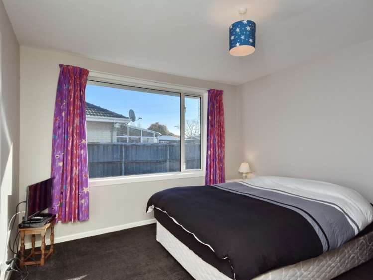 10 Davidson Crescent Hornby_8