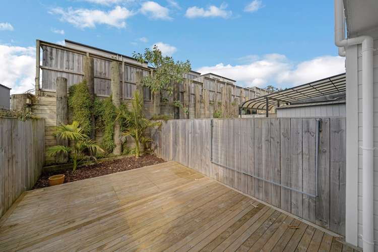 10 Routhmore Street Flat Bush_14