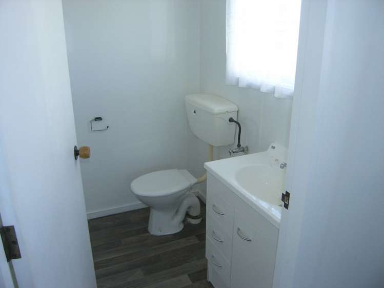 1/265 Ormond Road Mangapapa_5