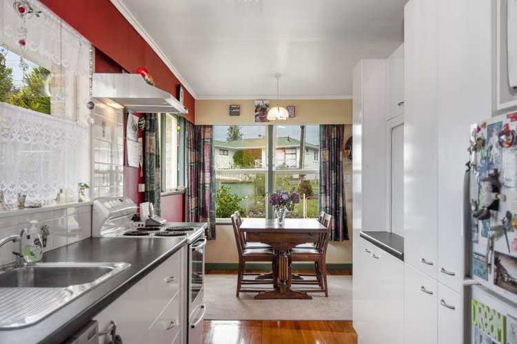 6 Fairview Terrace Paeroa_11