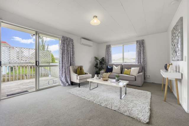 12a Maywood Crescent Glen Eden_3