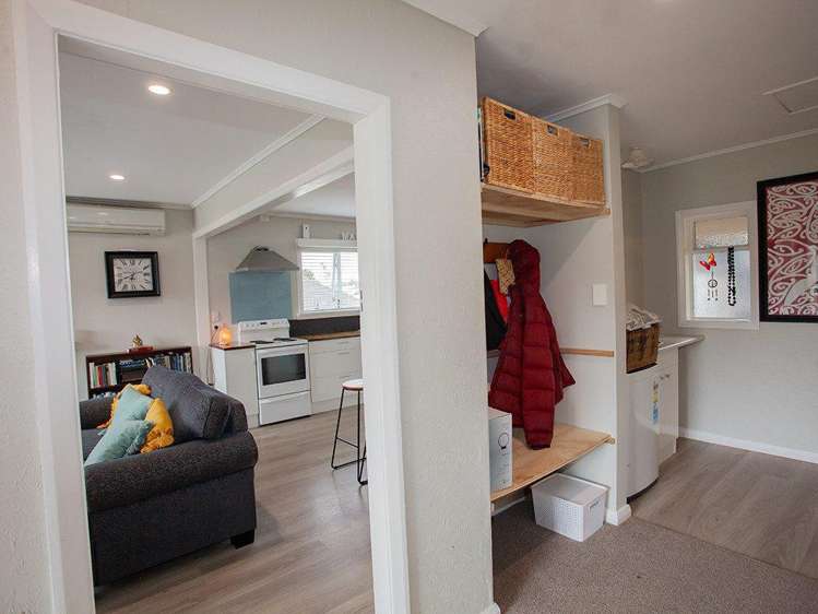 65 Strange Street Waitara_10