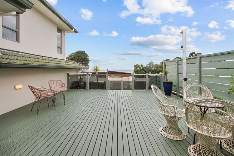 7 Crispe Road Clarks Beach_25