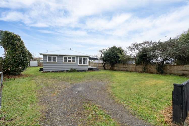 17 Bartholomew Road Levin_16