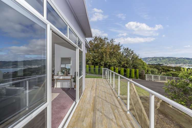 6 Cromarty Place Papakowhai_24