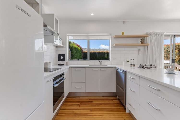 37 Brookfield Avenue Onehunga_6