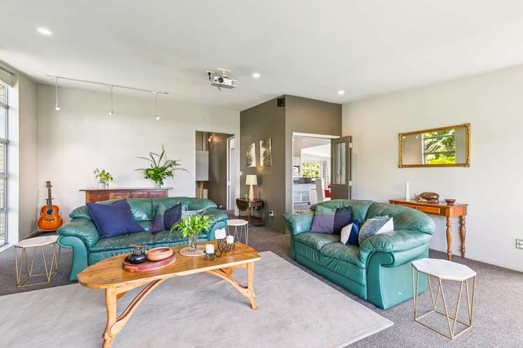 77A Nicholson Road Khandallah_10