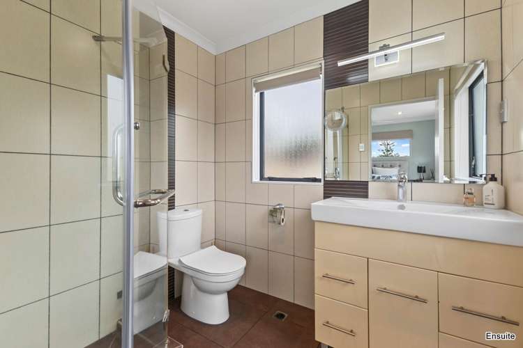 246 Hill Road The Gardens_14