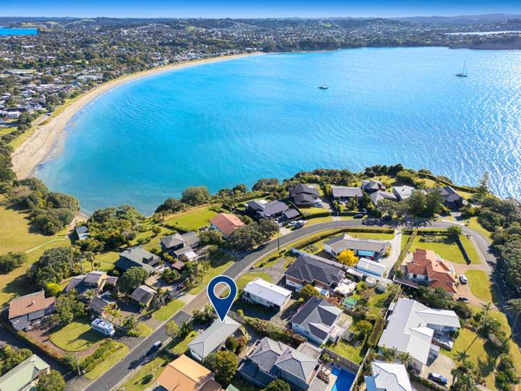 7A The Crescent Tindalls Beach_19