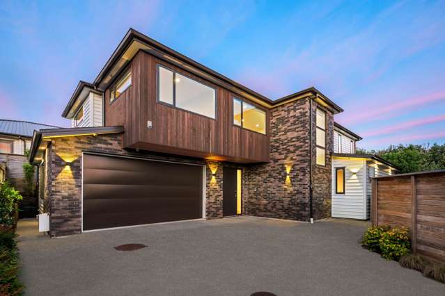 Private Luxury Retreat In Long Bay