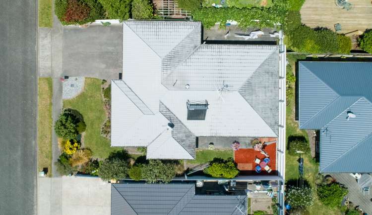 7 Mary Ann Muller Crescent Stoke_18