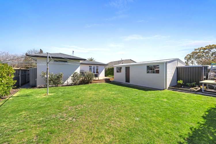 30 Kirner Street Burwood_18