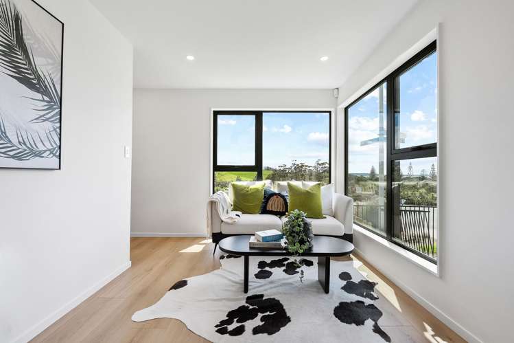 1/1090 Beach Road Torbay_19