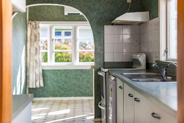 363 Oxford Street Levin_3