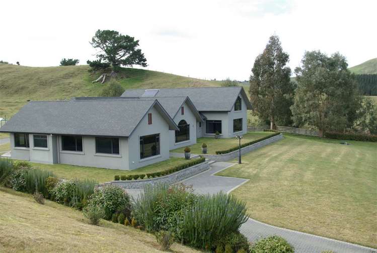 125 Hitiri Road Kinloch_26