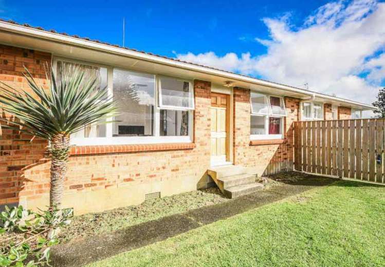 3/11 Preston Ave Mount Albert_1