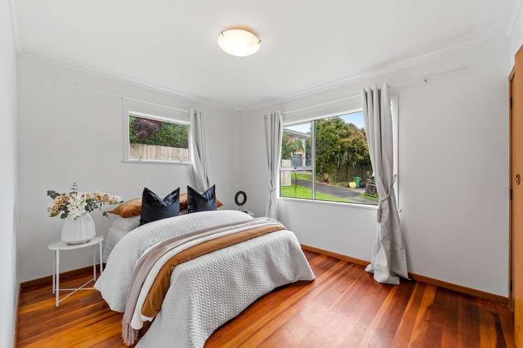 14 Shanaway Rise Hillcrest_9