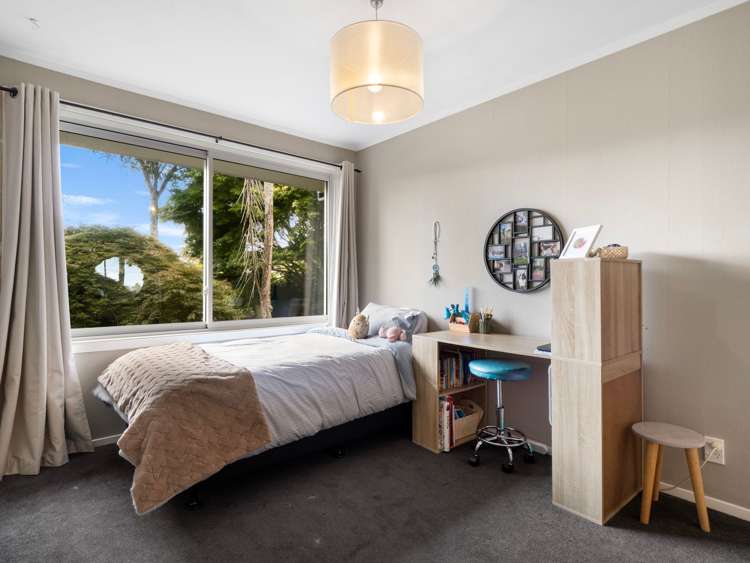 5 Darroch Street Fairy Springs_14