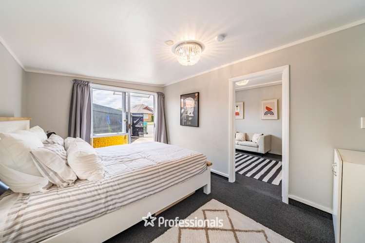 29 Richmond Grove Woburn_20