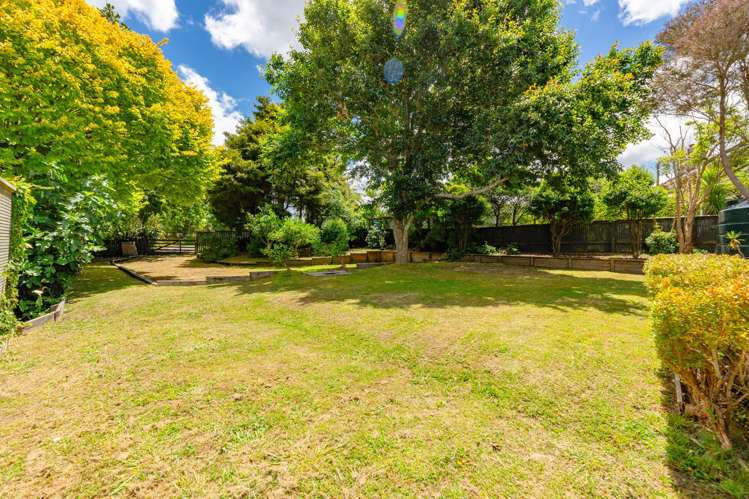 51 Riverhead Road Kumeu_16