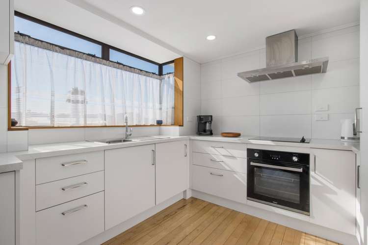 20 Silverton Road Waihi_4
