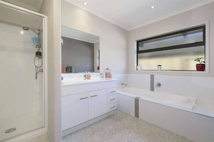 142 Oteki Park Drive Welcome Bay_13