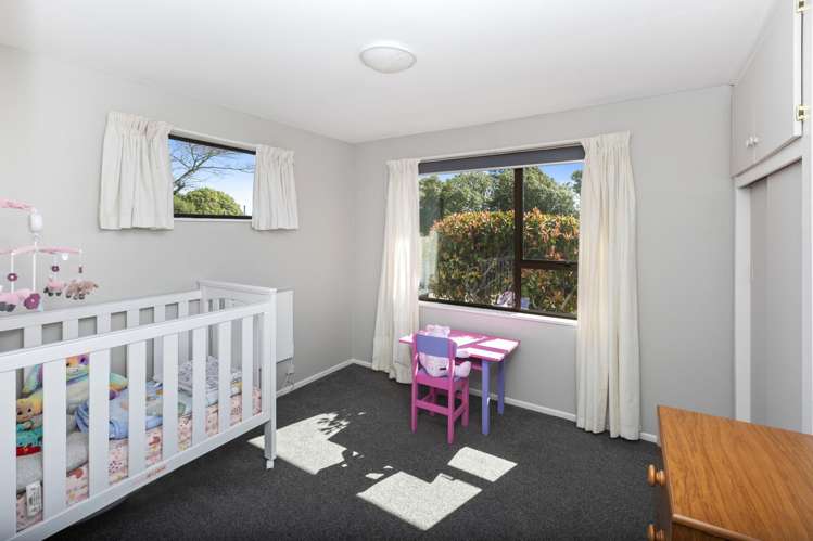 4 Sonning Place Redwood_13