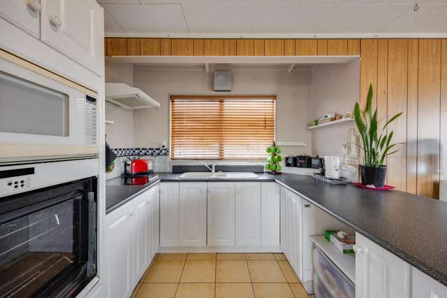 12 Puriri Avenue Kaiaua_1