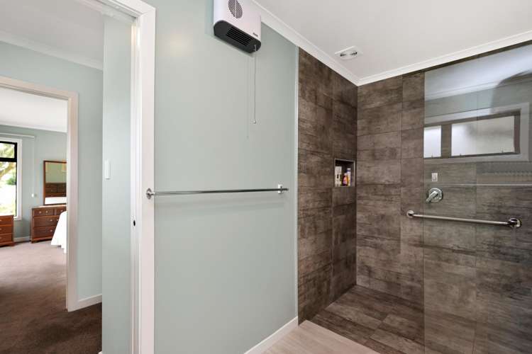 2 Alton Place Allenton_21