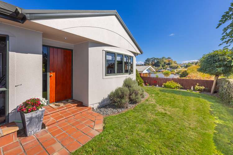 1 Sunnyhills Avenue Glenview_26