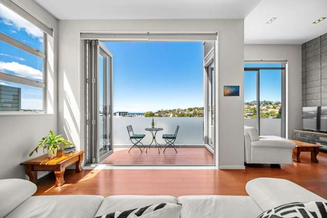 Rangi Zone, Sea Views & Walk To The Beach