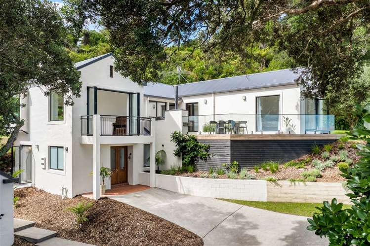 10 Zita Avenue Matakatia_15