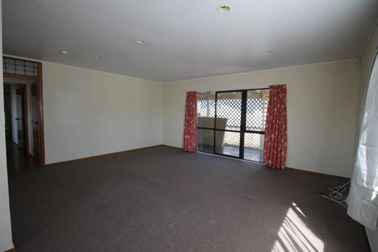 63 Templeton Place Clendon Park_7