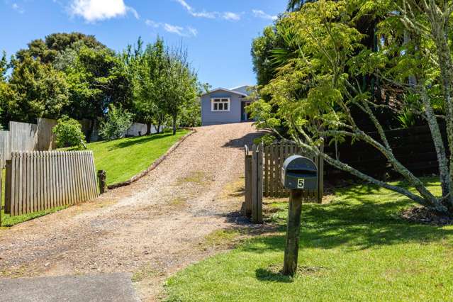 5 Waiata Road Onetangi_3