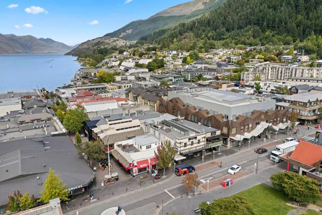 24 Camp Street Queenstown_4